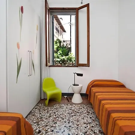 Two Bedroom In Liberty Apartment Lido di Venezia